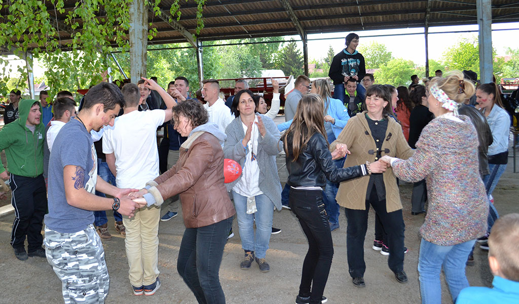 160503 szerenad 06
