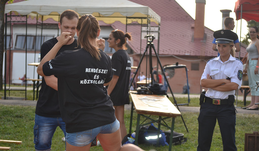 160913 bemutatkoztunk 08