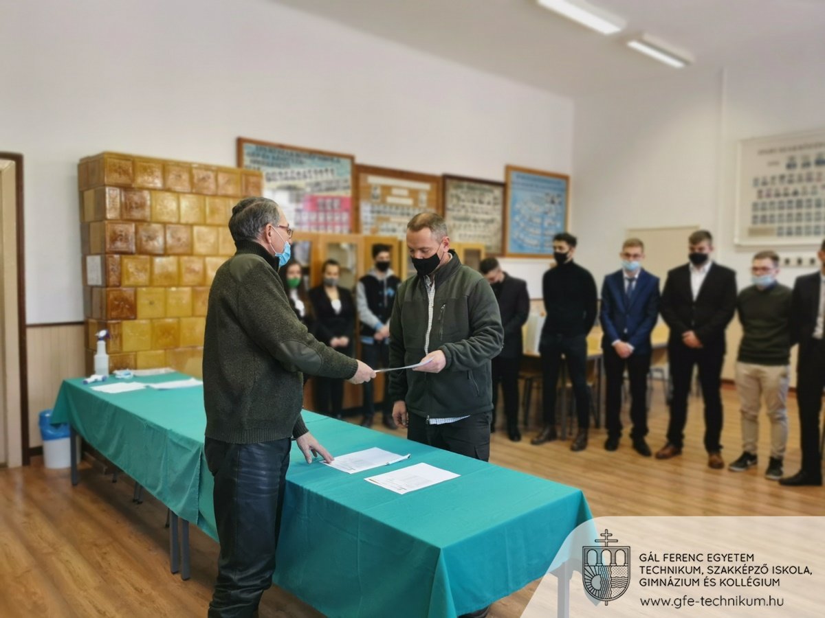 20220125 agazatialaperdesz 001