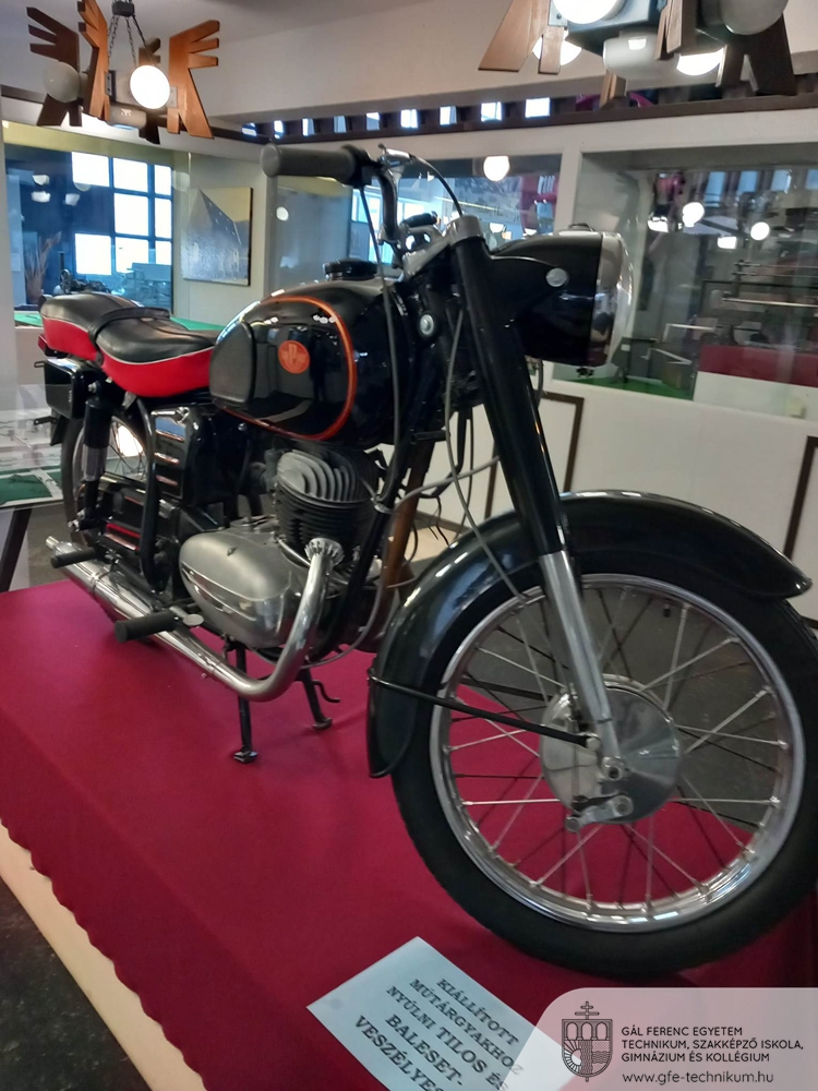 mgtch2 Magdolna Varga